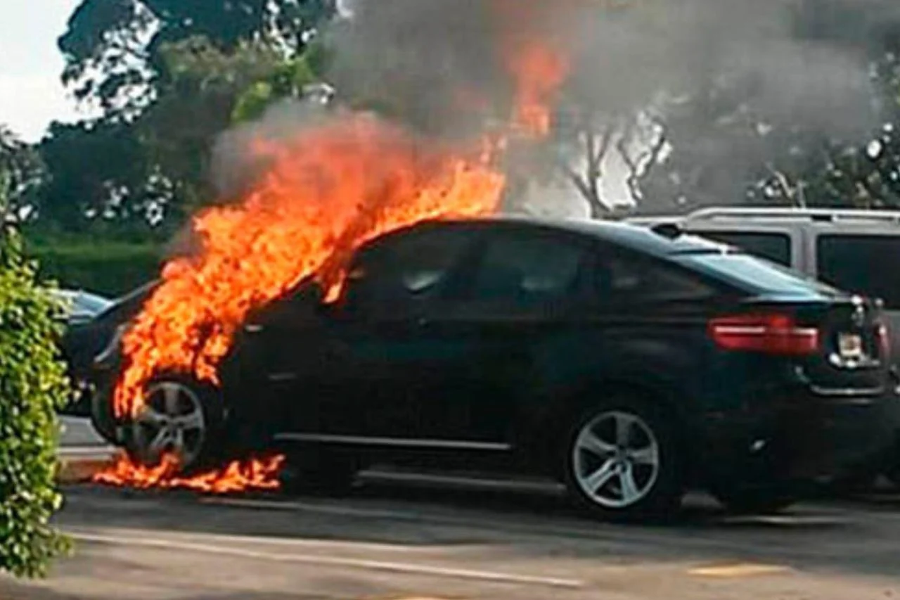 bmw ireland issues urgent recall for 2025 models over fire risk